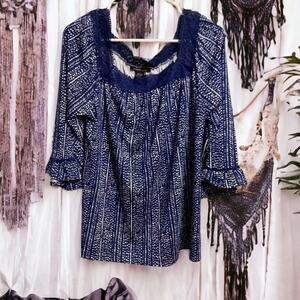 ROBERT Louis Blue and White Boho Bell Sleeve Top Size Medium